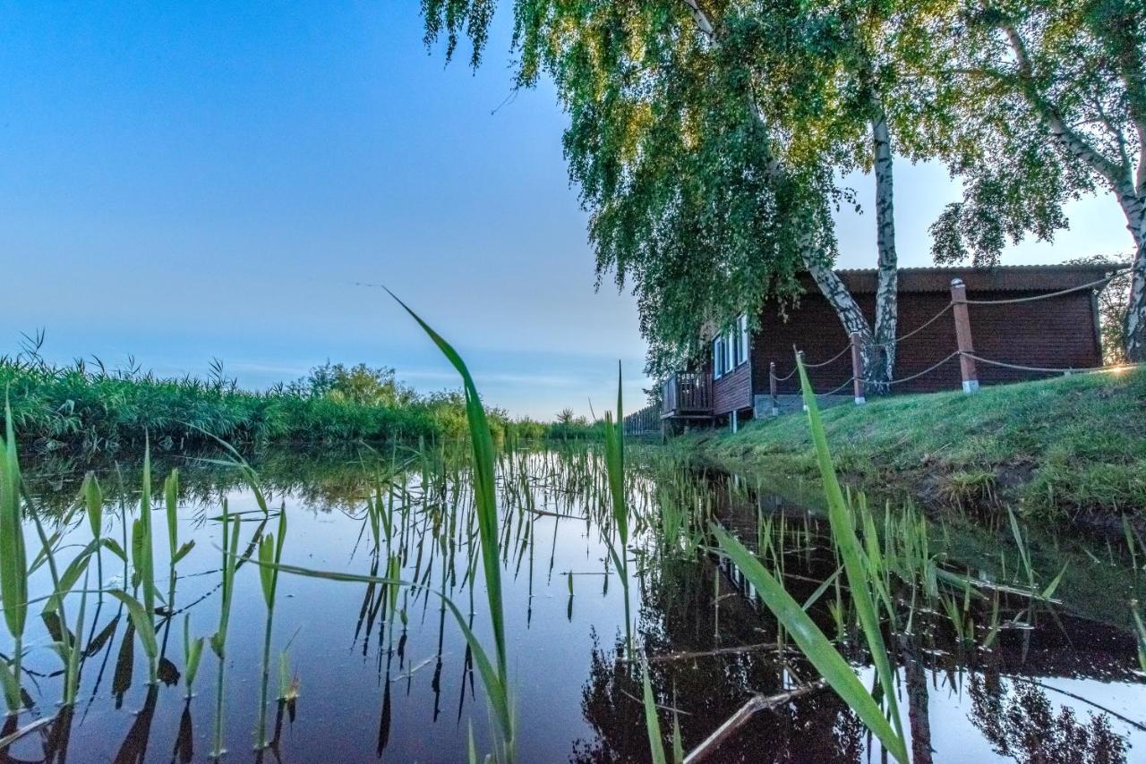 Hotel Stanica Wodna Dźwirzyno Exterior foto