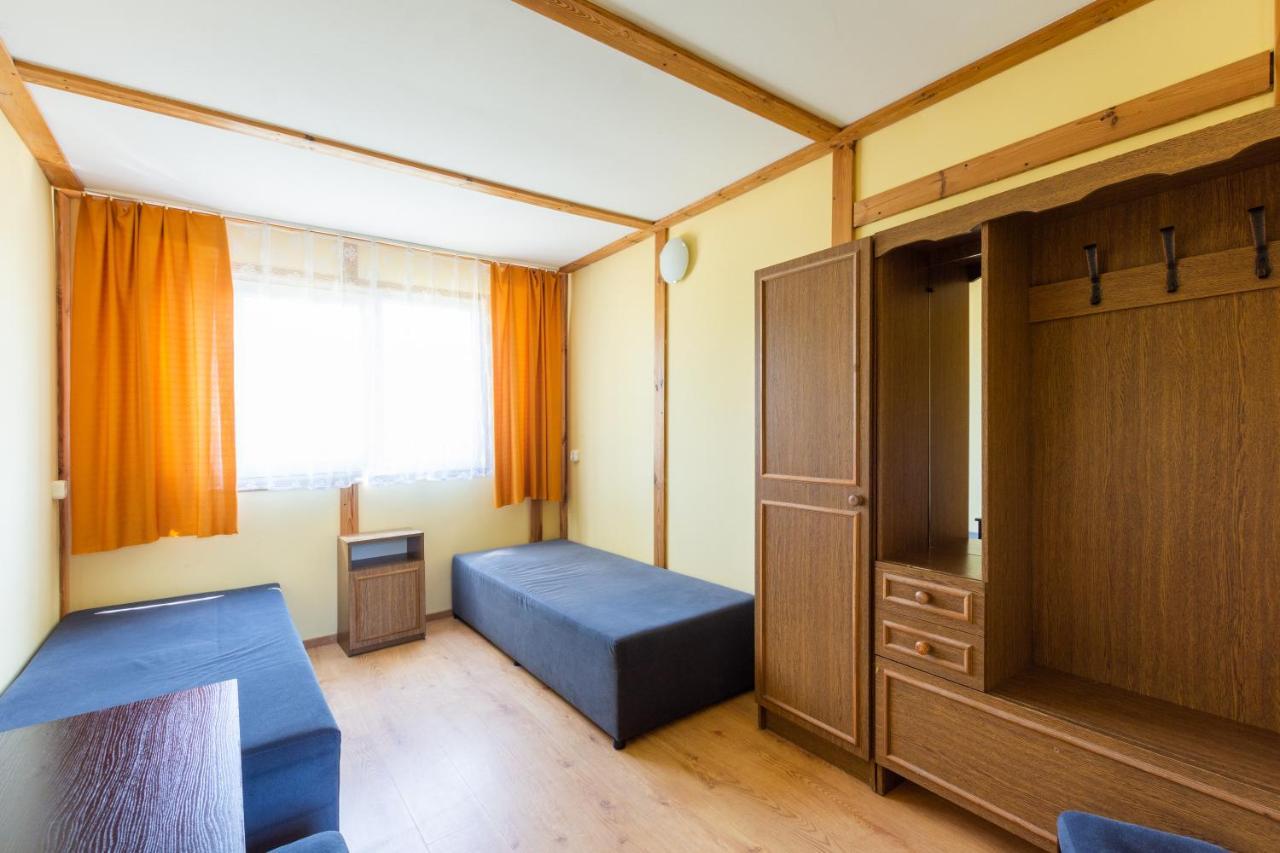 Hotel Stanica Wodna Dźwirzyno Exterior foto